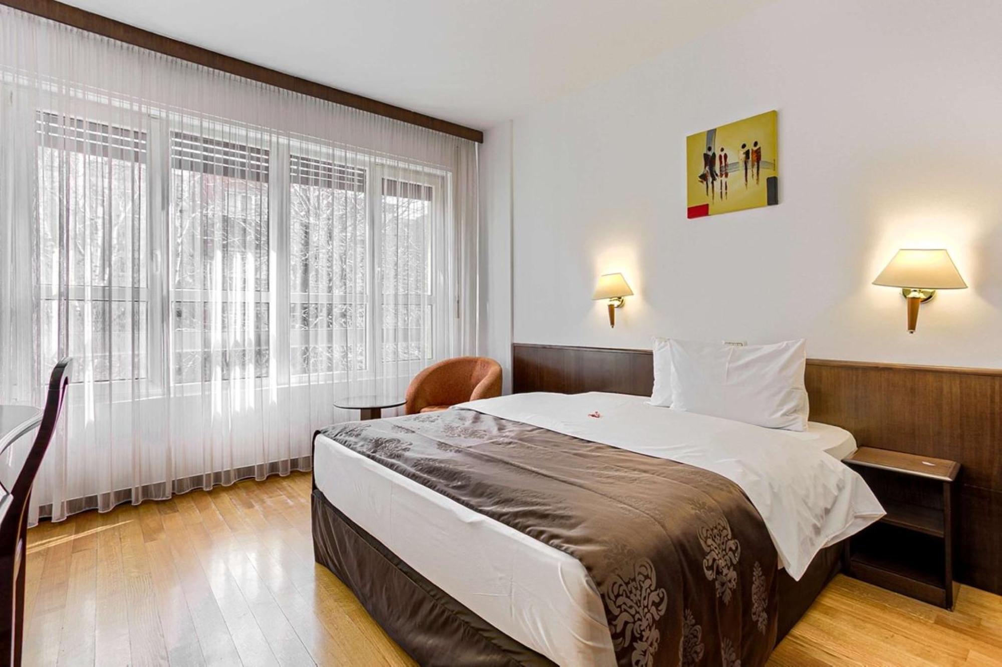 Best Western Central Hotel Arad Eksteriør billede