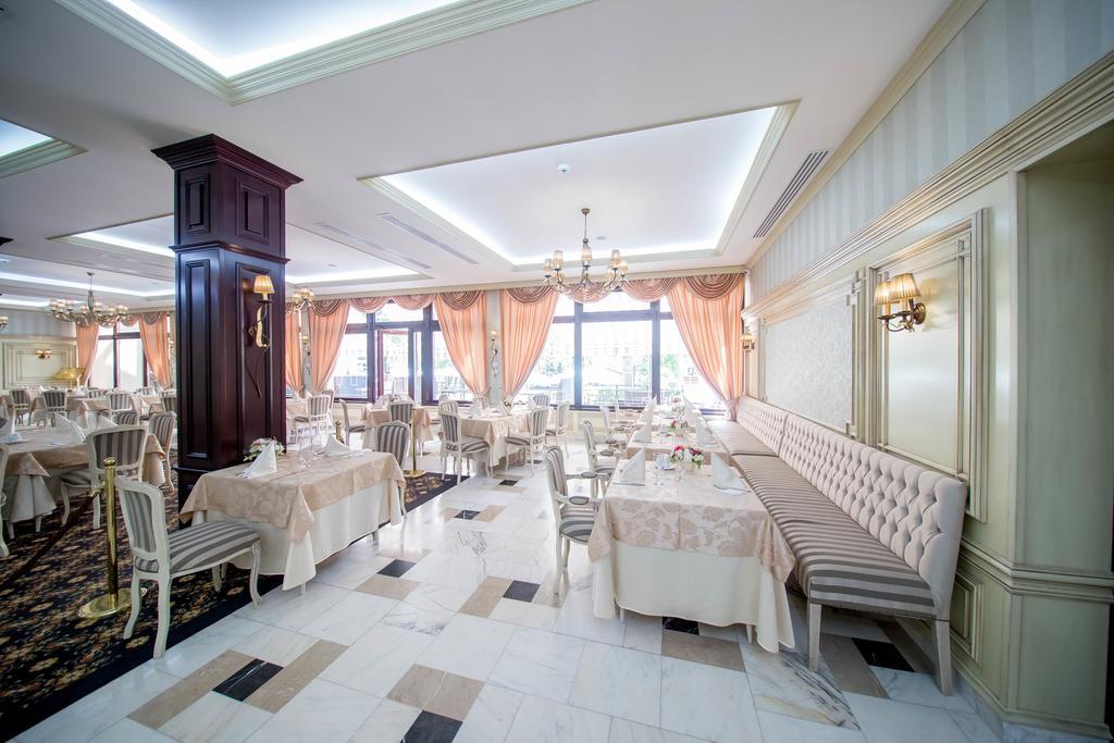Best Western Central Hotel Arad Eksteriør billede